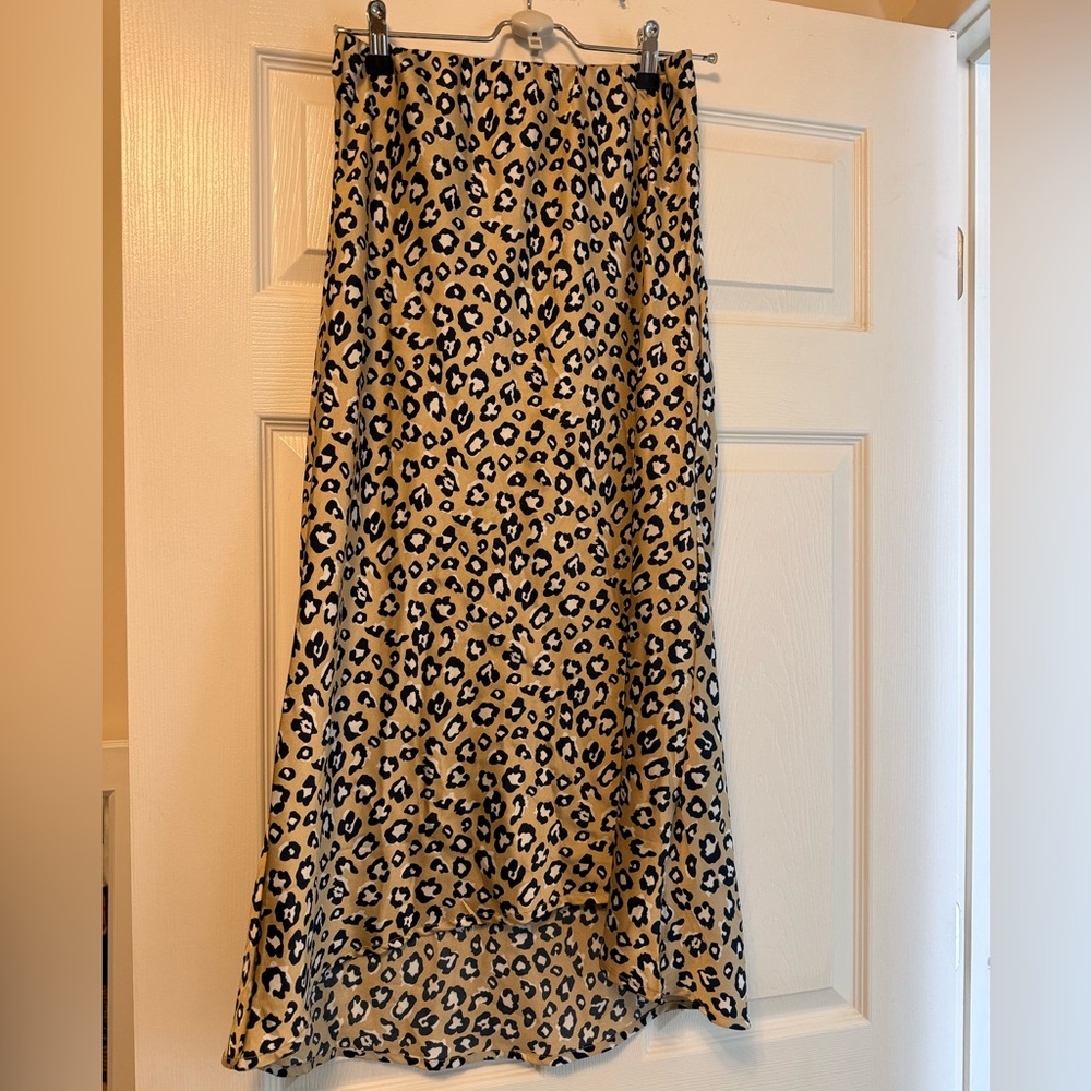 Elegant Leopard Print High Low Skirt